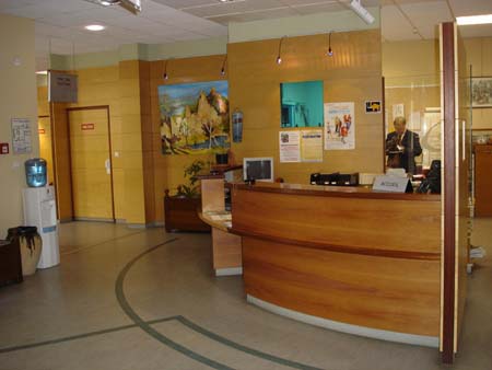 banque accueil bois, stratifié ceintrée