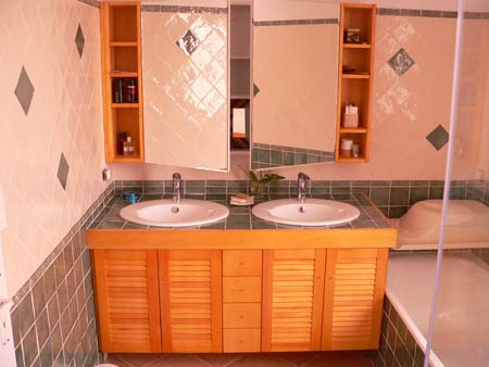 Meuble de salle de bain sur mesure