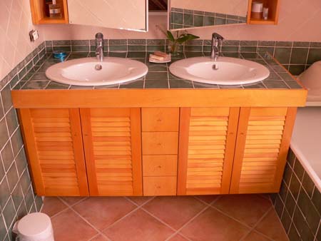 Meuble de salle de bain sur mesure